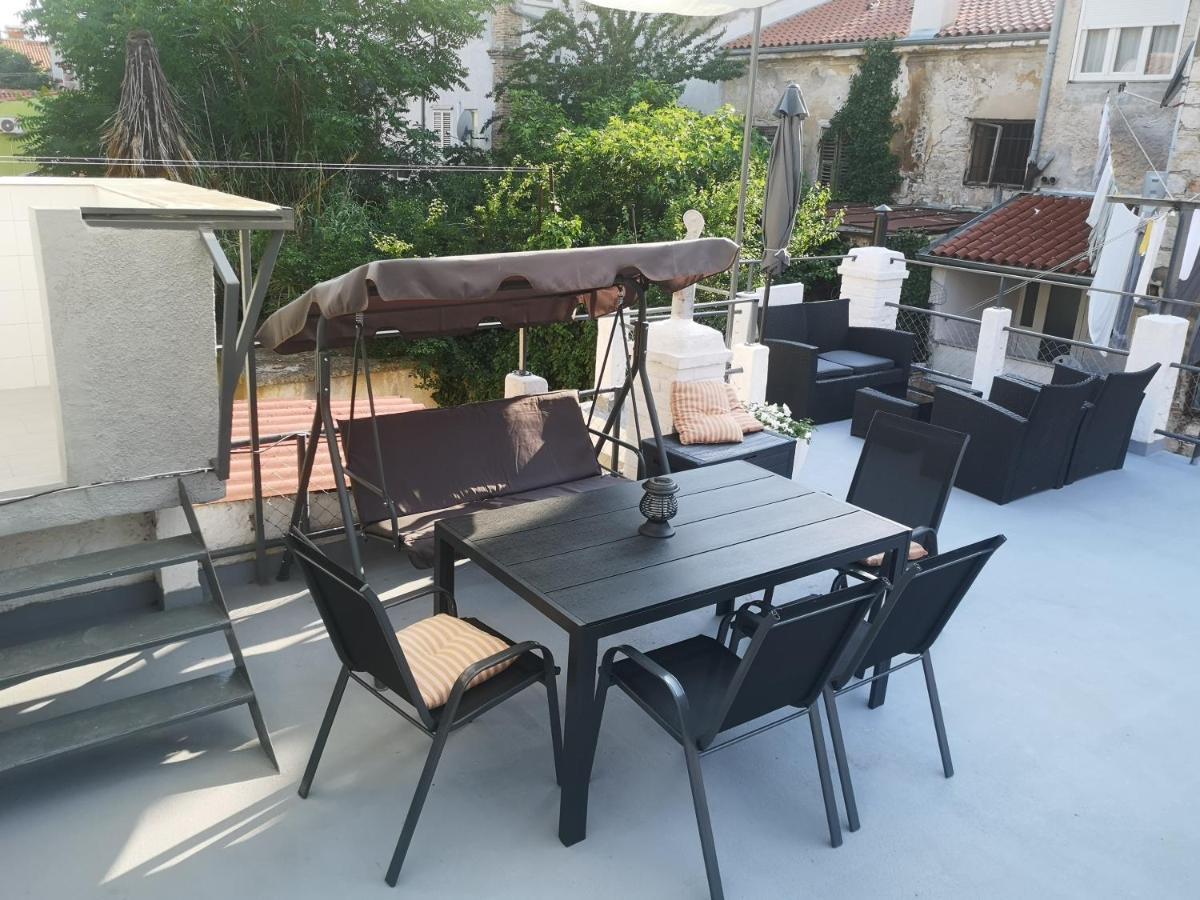 Green Oasis New Apartment Pula Luaran gambar